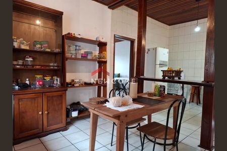 18_photo/94ce1b538f.caf6c04f909f2ef2-ATLAS-b3ad4d9d-4e85-426e-baf7-d1ebdae733c0.jpg de casa à venda com 3 quartos, 162m² em Caneleira, Santos