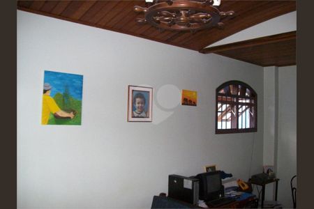 3_photo/94ce1b538f.caf6c04f909f2ef2-ATLAS-cf20ba25-75a4-4c2b-8e08-9e2d92aa0ed3.jpg de casa à venda com 3 quartos, 209m² em Caneleira, Santos