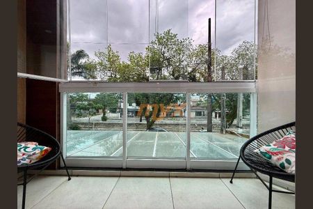 12_photo/94ce1b5403.2f15d505e37c7ac5-ATLAS-c98a37de-19c4-4e8d-94e4-f241cccfcfe8.jpg de casa à venda com 3 quartos, 172m² em Vila Sao Jorge, Santos