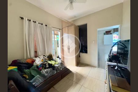 22_photo/94ce1b55bb.935c805baf9a7d1f-ATLAS-1ff1009f-73a0-4af0-a8eb-8a4e617e3572.jpg de casa à venda com 4 quartos, 185m² em Vila Sao Jorge, Santos