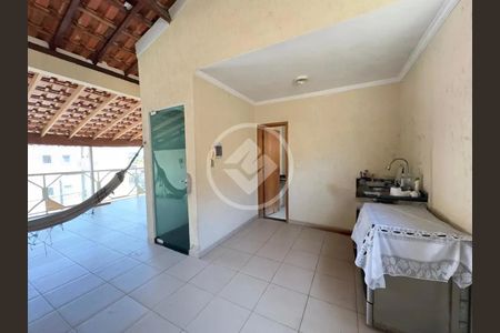 36_photo/94ce1b5611.7f45fe2814a32fcf-ATLAS-22d0dbdd-764f-45c6-8e83-d8984fad1e36.jpg de casa à venda com 2 quartos, 106m² em Vila Sao Jorge, Santos