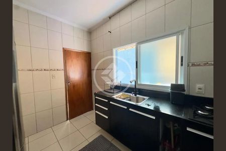 12_photo/94ce1b5611.7f45fe2814a32fcf-ATLAS-ff0f950b-9450-4c9d-8b0a-39ddd1e49d2f.jpg de casa à venda com 2 quartos, 106m² em Vila Sao Jorge, Santos