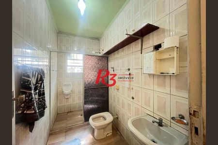 4_photo/94ce1b562f.b7afec13c8c84584-ATLAS-40c2d184-10a4-4f20-ab51-6dfa9d2bbb3a.jpg de casa à venda com 3 quartos, 270m² em Vila Sao Jorge, Santos