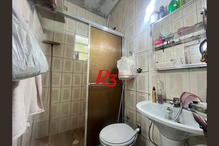 12_photo/94ce1b562f.b7afec13c8c84584-ATLAS-4e09a0fe-5e09-4021-b3cc-9f7534cf6e49.jpg de casa à venda com 3 quartos, 270m² em Vila Sao Jorge, Santos