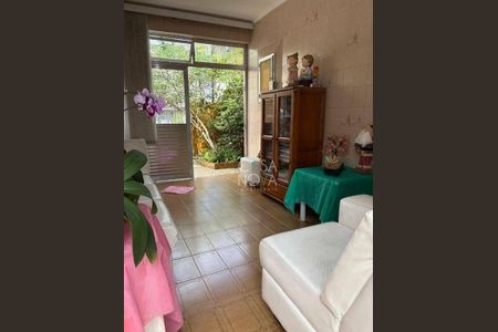 6_photo/94ce1b56bf.1aa5b8f538f3adaf-ATLAS-ea7ffd1f-5883-41bb-88c0-e0847ee9a9ae.jpg de casa à venda com 3 quartos, 158m² em Vila Sao Jorge, Santos