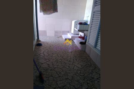 9_photo/94ce1b56c3.561dcad3d0cedf12-ATLAS-61e5df54-bfce-495f-9d03-ced5d9a66c4a.jpg de casa à venda com 3 quartos, 187m² em Vila Sao Jorge, Santos