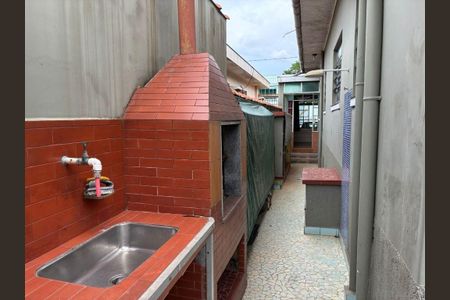 32_photo/94ce1b56f3.38153d79977beed0-ATLAS-8e884a75-dcf1-4f0f-86f4-57aef0f511dc.jpg de casa à venda com 2 quartos, 230m² em Vila Sao Jorge, Santos