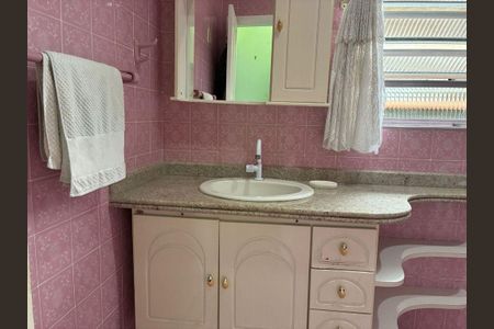 14_photo/94ce1b56f3.38153d79977beed0-ATLAS-ec92359f-b242-4f07-b6f2-e79adc670fdc.jpg de casa à venda com 2 quartos, 230m² em Vila Sao Jorge, Santos