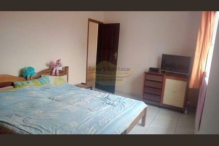 2_photo/94ce1b57e5.a9ad82c0a29b9a19-ATLAS-0d28ac9a-9f89-4f1c-b2f1-80c7ac2f6a2f.jpg de casa à venda com 3 quartos, 241m² em Vila Sao Jorge, Santos