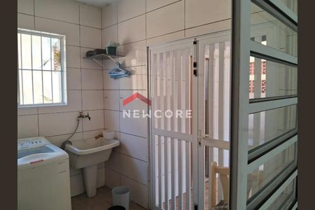 43_photo/94ce1b57e5.a9ad82c0a29b9a19-ATLAS-3dfa601c-d271-44fa-93ce-b10a25a2dbca.jpg de casa à venda com 3 quartos, 241m² em Vila Sao Jorge, Santos