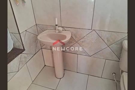 47_photo/94ce1b57e5.a9ad82c0a29b9a19-ATLAS-41e05437-5445-40ea-80cf-4c98a41e91e7.jpg de casa à venda com 3 quartos, 241m² em Vila Sao Jorge, Santos