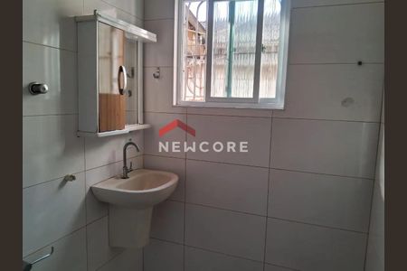 48_photo/94ce1b57e5.a9ad82c0a29b9a19-ATLAS-873cf794-c110-4818-b685-e548dd743c8c.jpg de casa à venda com 3 quartos, 241m² em Vila Sao Jorge, Santos