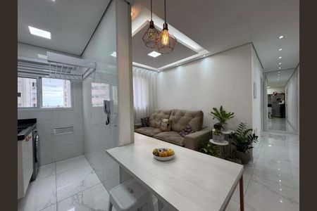 7_photo/94ce1b591f.639ac5ee2b4e9fc3-ATLAS-c5a03250-b943-4702-9e2b-6df46c8e4f23.jpg de apartamento à venda com 2 quartos, 45m² em Areia Branca, Santos