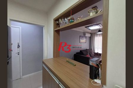 4_photo/94ce1b597d.6a5cc2e314b70f7a-ATLAS-5ccf5bdf-4d87-4790-8cbb-c3f5d788db0a.jpg de apartamento à venda com 3 quartos, 69m² em Areia Branca, Santos