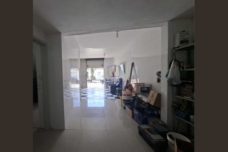 10_photo/94ce1b5a75.babca6c7f82b9010-ATLAS-3883e52f-5564-4d89-b7f3-c43544bd2c34.jpg de casa à venda com 1 quarto, 63m² em Areia Branca, Santos