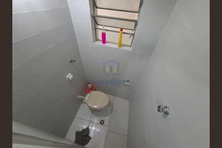 8_photo/94ce1b5a75.babca6c7f82b9010-ATLAS-975f2c04-4ff1-4ed0-b2e4-bfb54ca9d597.jpg de casa à venda com 1 quarto, 63m² em Areia Branca, Santos