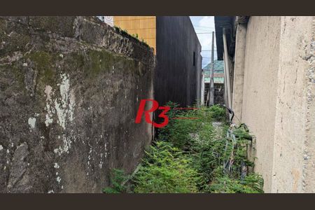 13_photo/94ce1b5ac7.6c41d5510dcf68ec-ATLAS-4dbefc64-8bbf-48d3-b794-975365d997e6.jpg de casa à venda com 3 quartos, 111m² em Radio Clube, Santos