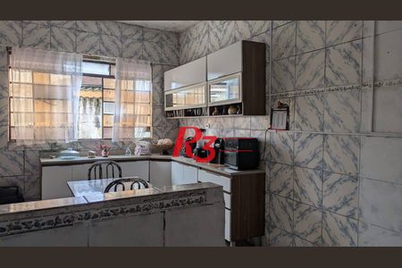 4_photo/94ce1b5ac7.6c41d5510dcf68ec-ATLAS-5cff64b5-5a0b-461f-8b11-133170cefb87.jpg de casa à venda com 3 quartos, 111m² em Radio Clube, Santos