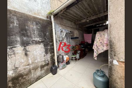 2_photo/94ce1b5c3b.9165137a5b75ccfe-ATLAS-7f53d672-99e0-44d0-8790-6dcfae51287f.jpg de casa à venda com 3 quartos, 162m² em Castelo, Santos