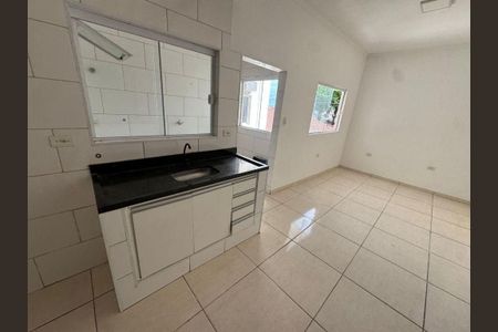 8_photo/94ce1b5d2f.755d04657d458f82-ATLAS-e14409ef-3fbe-4762-b3c0-64bc171a8e9b.jpg de casa para alugar com 3 quartos, 74m² em Castelo, Santos