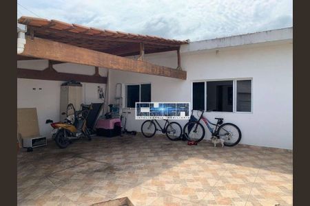 7_photo/94ce1b5dcd.d41ccc6539b5b4b0-ATLAS-633a90e5-a9a8-4450-abeb-2b175e9db3ed.jpg de casa à venda com 2 quartos, 160m² em Castelo, Santos