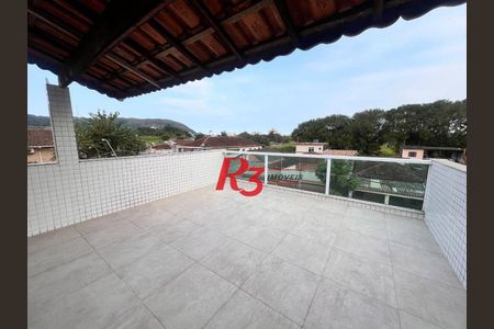 25_photo/94ce1b5f65.1c5845dead7872b3-ATLAS-6cbc18e7-8961-4e07-bca8-40ff97973915.jpg de casa à venda com 2 quartos, 140m² em Jardim Paraiso, São Vicente