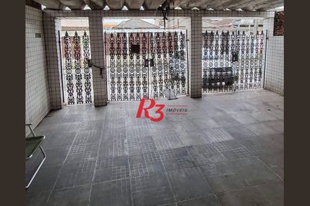 7_photo/94ce1b6089.b5da8a9e89e1b846-ATLAS-b7fda14d-2c7f-4e8b-a849-0d20247f5fe3.jpg de casa à venda com 3 quartos, 240m² em Jardim Guassu, São Vicente