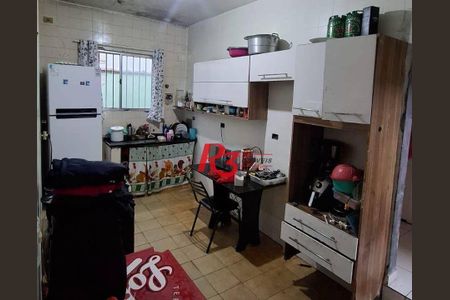 8_photo/94ce1b6089.b5da8a9e89e1b846-ATLAS-c714ee30-900c-465d-ae83-bd94064b0c73.jpg de casa à venda com 3 quartos, 240m² em Jardim Guassu, São Vicente