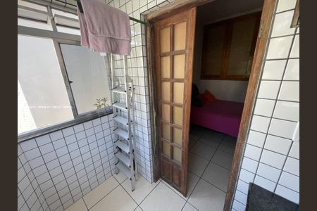 5_photo/94ce1b6a5d.dda3a78fb47de289-ATLAS-1c85d799-0e35-4478-a964-2f074e52ed83.jpg de casa à venda com 3 quartos, 73m² em Radio Clube, Santos