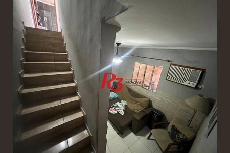 18_photo/94ce1b6bff.7954feb32d1ae247-ATLAS-628cfea1-b87d-4dcf-a69b-e213edeff9da.jpg de casa à venda com 3 quartos, 199m² em Radio Clube, Santos