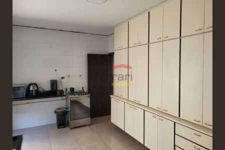 2_photo/94ce1b7309.04f4efb4ec0e2ec3-ATLAS-20e4c1e9-9c4d-4cf1-af98-af03207ccf65.jpg de casa à venda com 5 quartos, 298m² em Vila Jockei Clube, São Vicente