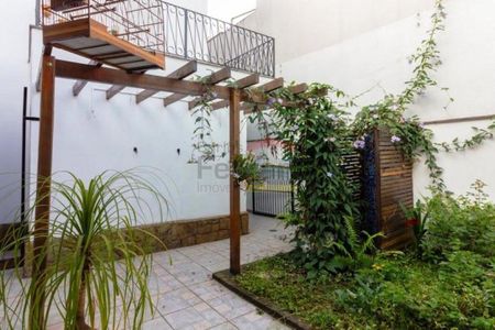 8_photo/94ce1b7313.e17343cf5b702f60-ATLAS-4e61b1ea-1953-4ef6-8a91-88d9cb4afd44.jpg de casa à venda com 3 quartos, 230m² em Vila Jockei Clube, São Vicente