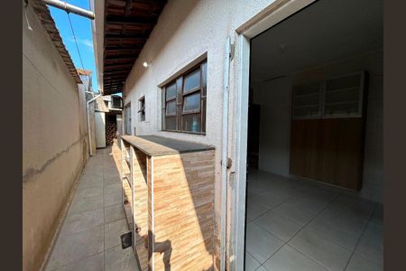 5_photo/94ce1c2ab3.b530766e35808669-ATLAS-1817aa3f-87f6-43e4-9e1f-7f8f714dfabb.jpg de casa à venda com 2 quartos, 100m² em Aviação, Praia Grande