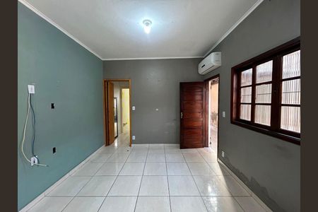 5_photo/94ce1c2ab3.b530766e35808669-ATLAS-3342ed8a-cc6a-4b7b-911b-c17a1cbe9b02.jpg de casa à venda com 2 quartos, 100m² em Aviação, Praia Grande