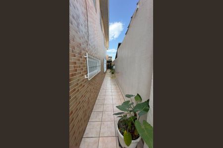 3_photo/94ce1c2b05.e6c5309fd1607d84-ATLAS-da441caf-ce86-4148-a57a-d5ee97beb637.jpg de casa à venda com 3 quartos, 150m² em Guilhermina, Praia Grande