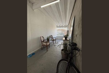 4_photo/94ce1c2b13.fd4e69175d3a2864-ATLAS-d99680f7-b58f-4879-a156-3c9a9fe06d75.jpg de casa à venda com 2 quartos, 120m² em Guilhermina, Praia Grande