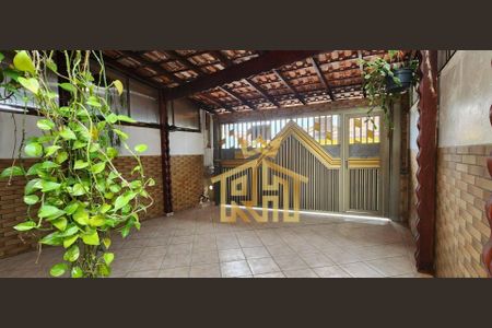 3_photo/94ce1c2b19.cde13b1ff9452421-ATLAS-5bbb95bc-e68f-49a9-bb78-b9352212d6ba.jpg de casa à venda com 3 quartos, 220m² em Guilhermina, Praia Grande