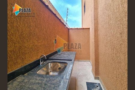 16_photo/94ce1c2b27.21b82dd0b136b59b-ATLAS-cbe8ecdf-6c1f-4d6c-aa9f-9b890eb24ed2.jpg de casa à venda com 3 quartos, 121m² em Guilhermina, Praia Grande