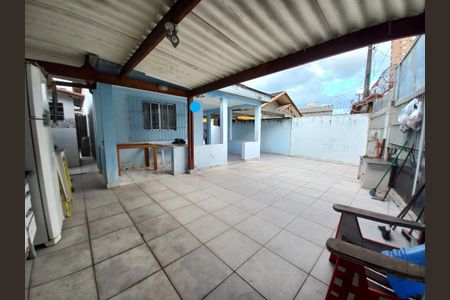 3_photo/94ce1c2b37.e9bc35269128f7e8-ATLAS-bab8e14a-93f5-4c1e-b9a7-2b329cbd36bd.jpg de casa para alugar com 2 quartos, 112m² em Guilhermina, Praia Grande