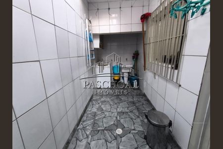 7_photo/94ce1c2b47.4534fda87e61c028-ATLAS-36b3f0bd-0253-45da-983f-c820fb7ad4b3.jpg de casa à venda com 2 quartos, 86m² em Guilhermina, Praia Grande