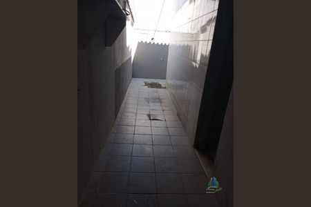 22_photo/94ce1c2b49.9a92fbe0b631876c-ATLAS-e8739ce8-a23a-4689-8ed2-c73277fddcf4.jpg de casa à venda com 2 quartos, 65m² em Guilhermina, Praia Grande