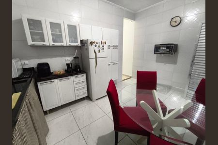 4_photo/94ce1c2b51.8e14c5f9c2788e57-ATLAS-d08caa78-e6b9-4581-8f3d-6677e2ae93fd.jpg de casa à venda com 2 quartos, 86m² em Guilhermina, Praia Grande