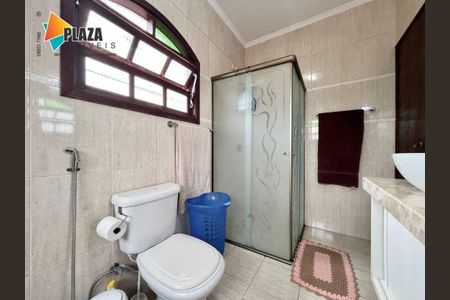37_photo/94ce1c2b63.82506d9600853a32-ATLAS-56a422b2-664d-49ad-aa93-e1b821e61ae9.jpg de casa à venda com 4 quartos, 158m² em Nova Mirim, Praia Grande