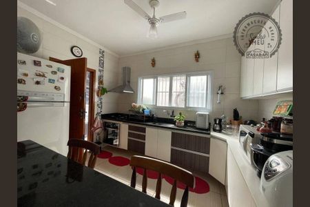 9_photo/94ce1c2c95.8e722d9942f2a400-ATLAS-7bb17084-7f50-4c8f-8509-51e9c5d51cbe.jpg de casa à venda com 2 quartos, 90m² em Guilhermina, Praia Grande