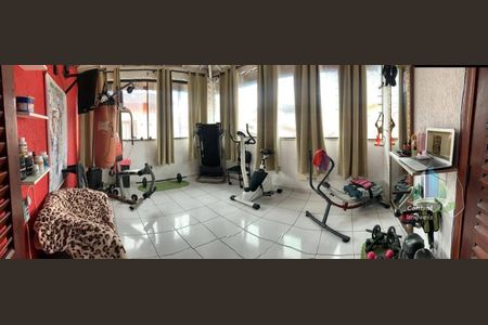 3_photo/94ce1c2c95.db01357aa49deb94-ATLAS-1e1e917c-bada-4e53-a111-5d38df2858ea.jpg de casa à venda com 5 quartos, 240m² em Guilhermina, Praia Grande