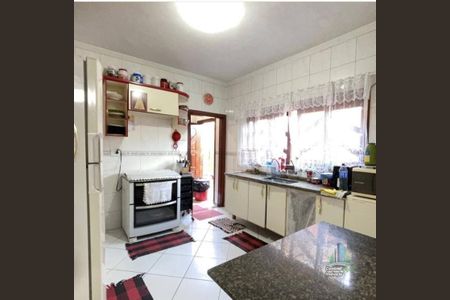 6_photo/94ce1c2c95.db01357aa49deb94-ATLAS-2cbe8e84-b93e-450d-950a-9f6c82b1eeb6.jpg de casa à venda com 5 quartos, 240m² em Guilhermina, Praia Grande