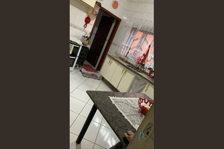 18_photo/94ce1c2c95.db01357aa49deb94-ATLAS-9d6f6097-2cc6-4d55-a12b-95d645406e2b.jpg de casa à venda com 5 quartos, 240m² em Guilhermina, Praia Grande