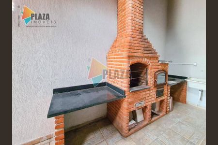 47_photo/94ce1c2c9b.b98dc6cdfb52627f-ATLAS-aac1f10e-7608-4e5a-aa2f-b3bebd6a221a.jpg de casa à venda com 3 quartos, 193m² em Guilhermina, Praia Grande