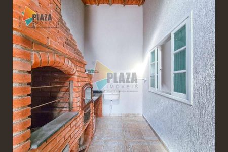 38_photo/94ce1c2c9b.b98dc6cdfb52627f-ATLAS-e142d7b3-8e23-4844-b678-138ae468ac5d.jpg de casa à venda com 3 quartos, 193m² em Guilhermina, Praia Grande