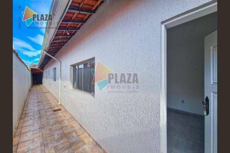 49_photo/94ce1c2c9b.b98dc6cdfb52627f-ATLAS-e26f84cd-cb73-4a74-b0d2-811ccb5ac7d8.jpg de casa à venda com 3 quartos, 193m² em Guilhermina, Praia Grande